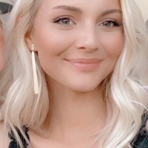 Meet your Posher, Liz